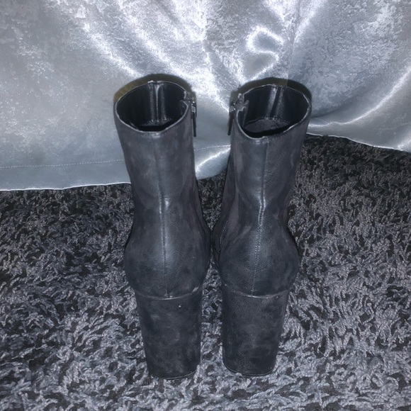 Women’s Black Booties - Picture 3 of 3